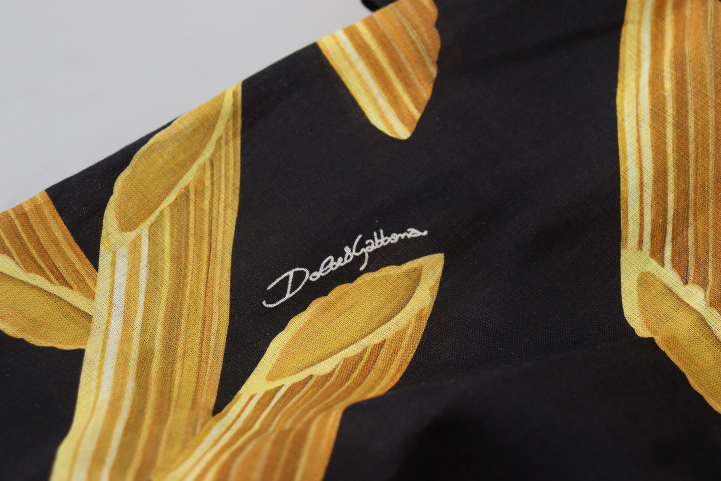 Cămașă casual Dolce & Gabbana neagră Penne Rigate din in
