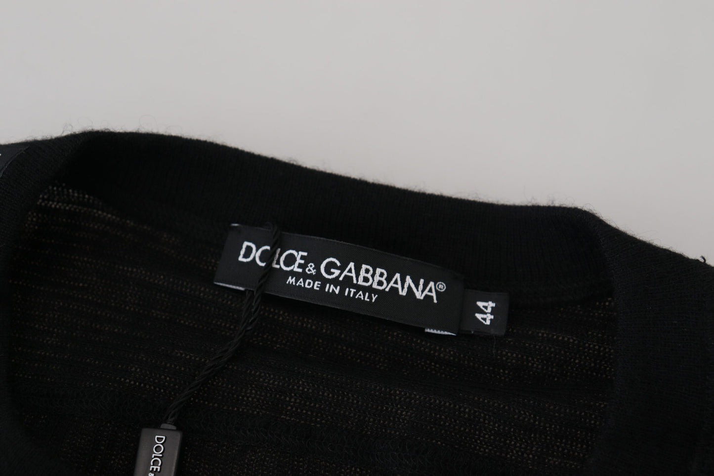 Pulover Dolce & Gabbana negru cu nasturi din cașmir