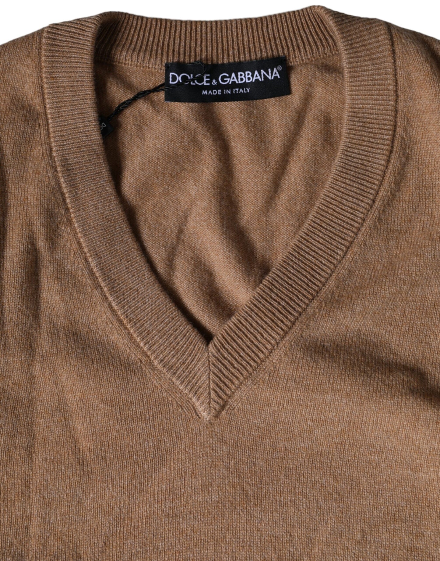 Pulover Dolce & Gabbana maro din cașmir tricotat cu decolteu în V