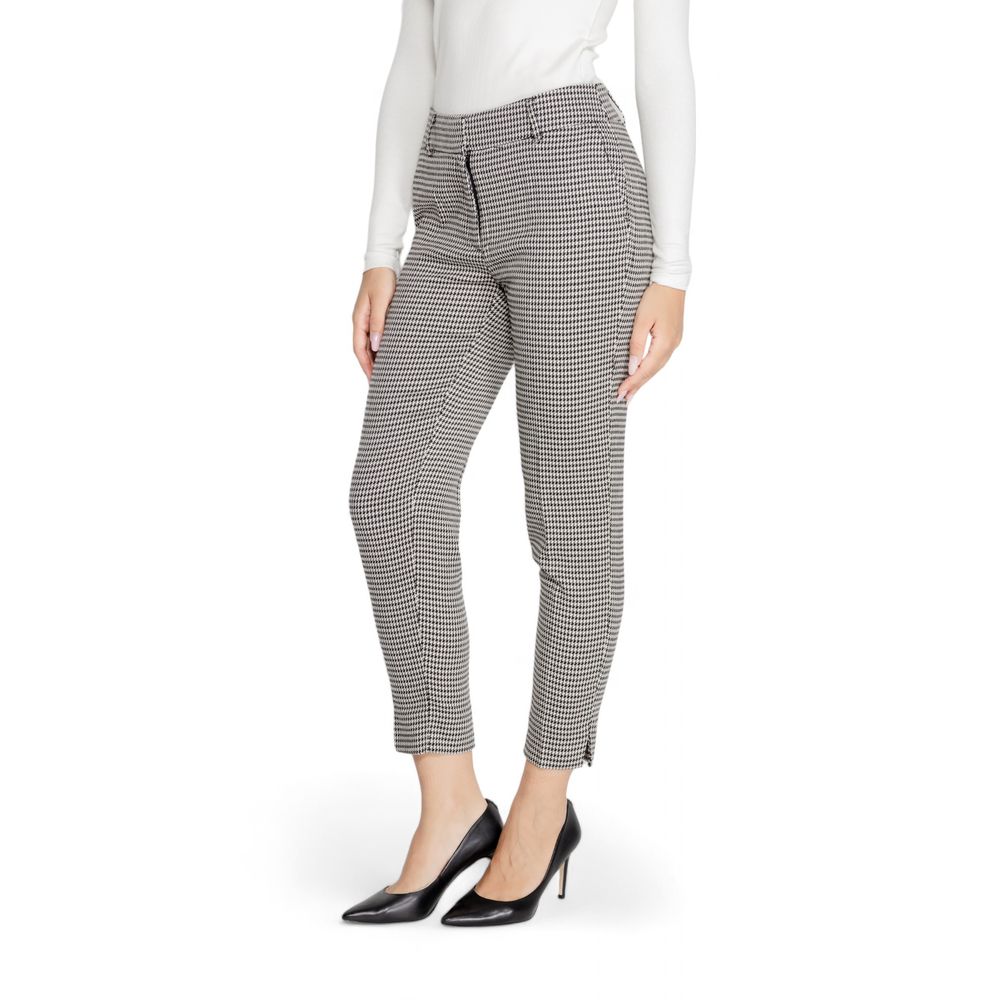 Pantaloni din poliester negru