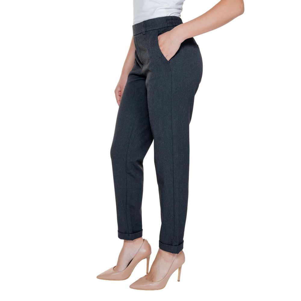 Pantaloni Vero Moda gri din poliester