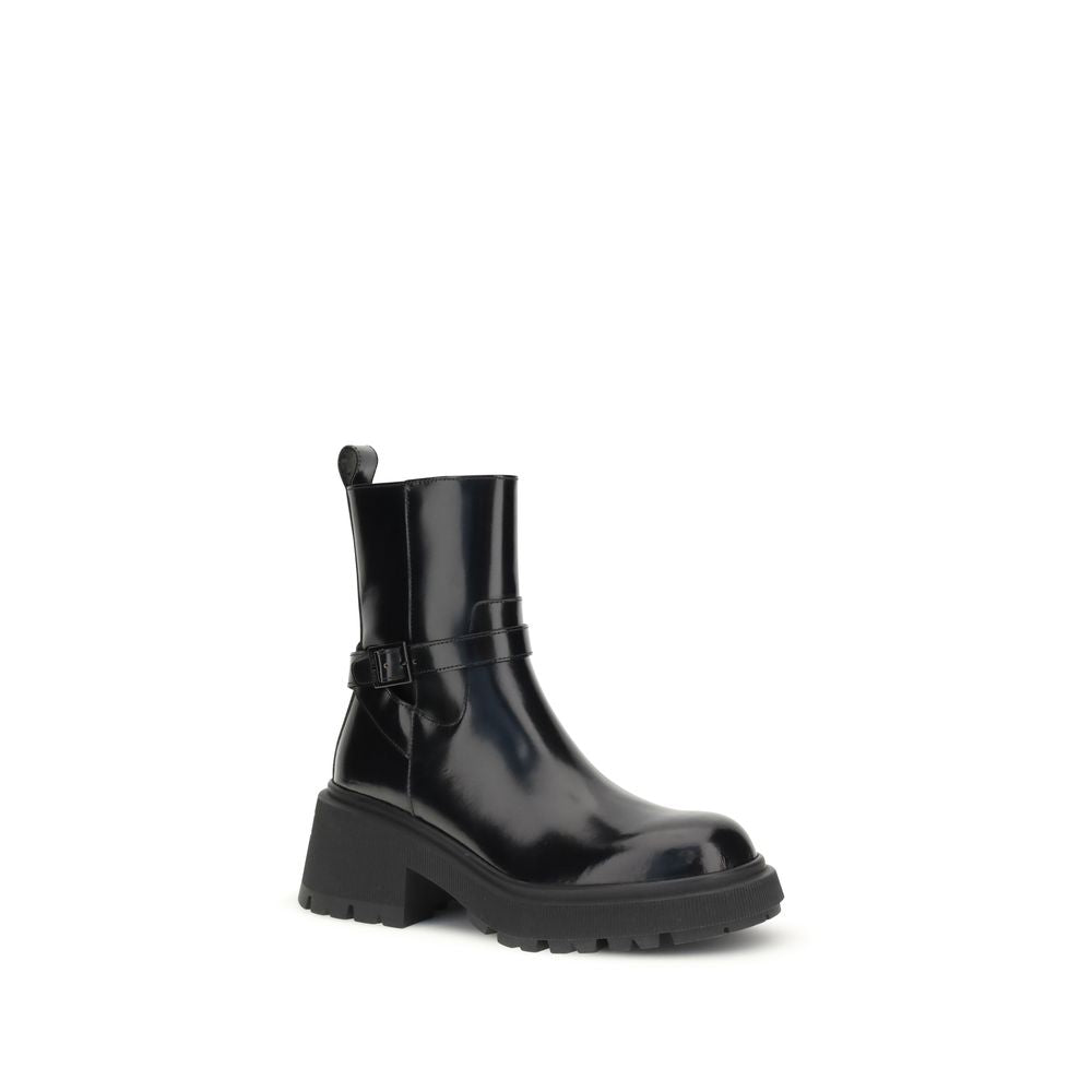 Ghete Jimmy Choo Conny din piele lăcuită