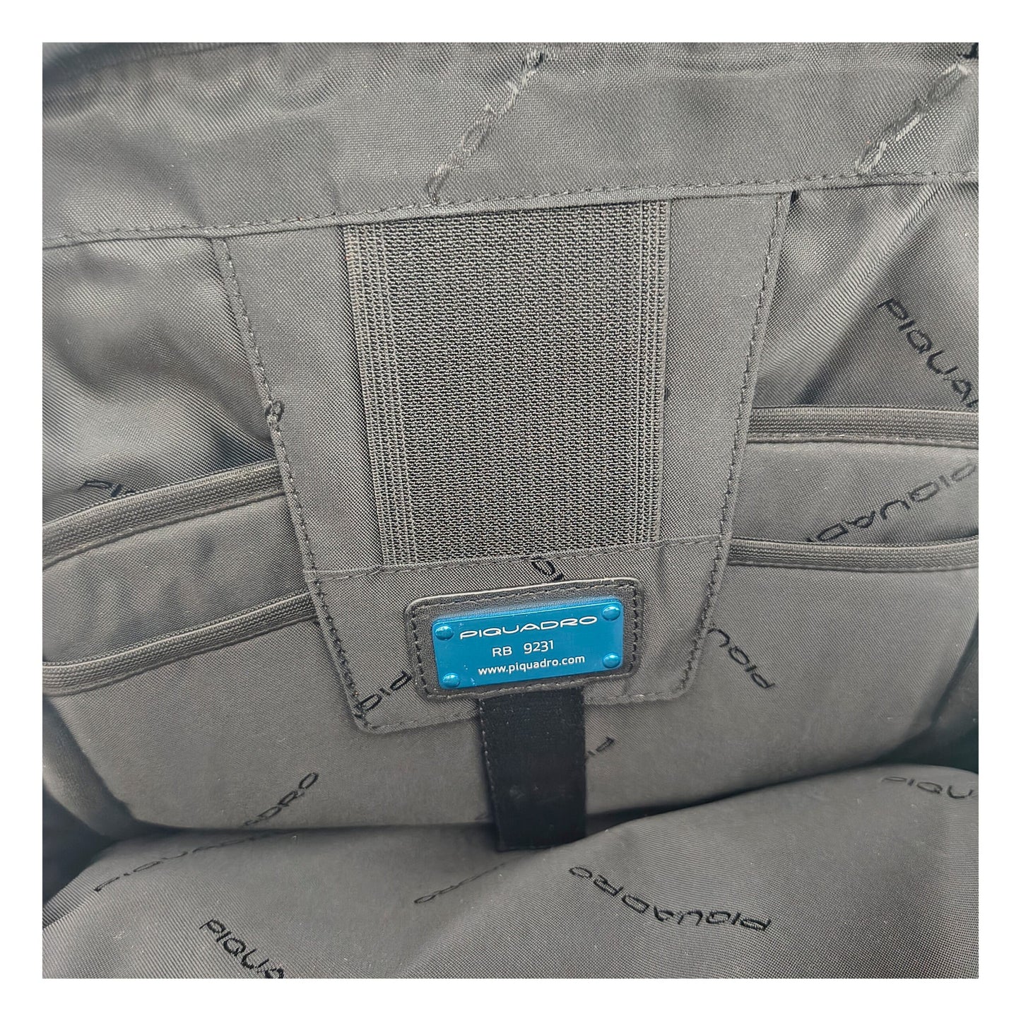 Piquadro Black Leather Backpack