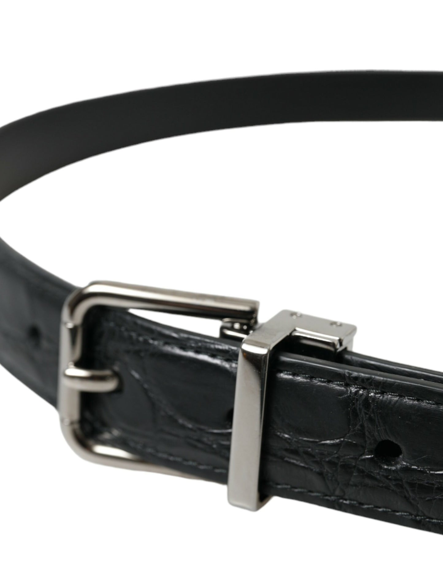 Dolce & Gabbana Elegant Leather Belt with Metal Buckle