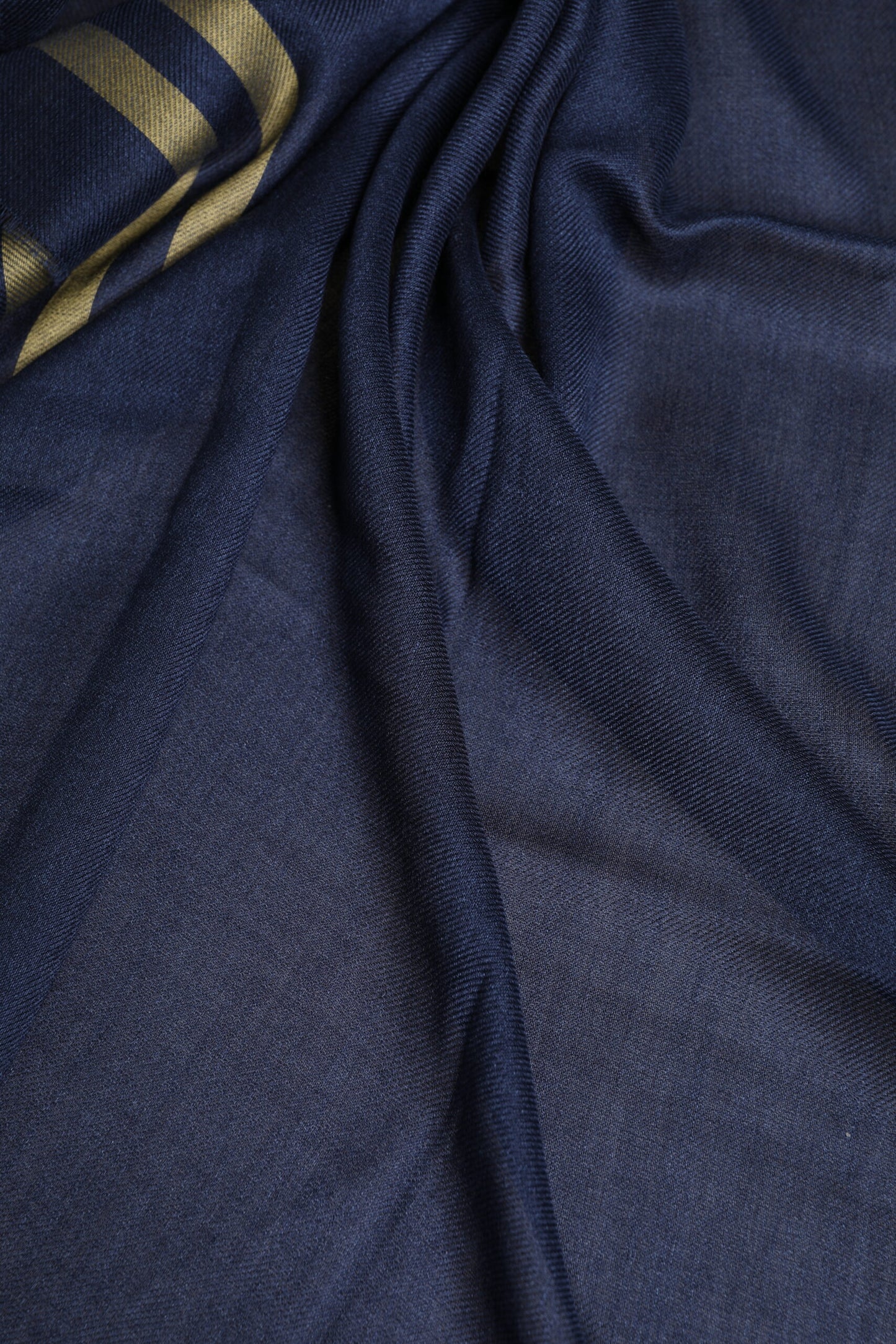 Dolce &amp; Gabbana Blå Cashmere Halsvarmer Wrap Sjal Tørklæde